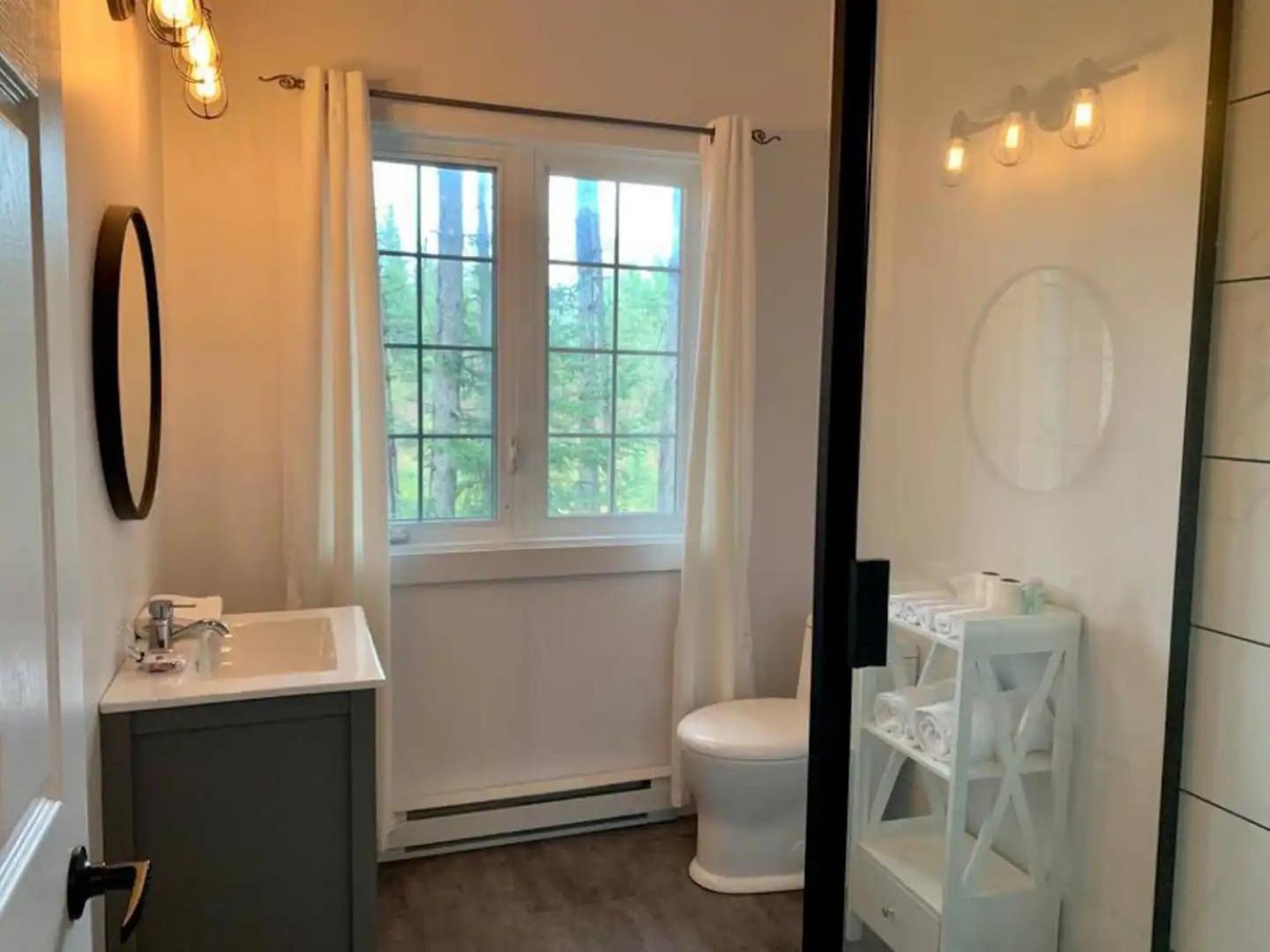 Condos St-Come - Le Loft, Au Coeur Des Activites Saint Come Kültér fotó